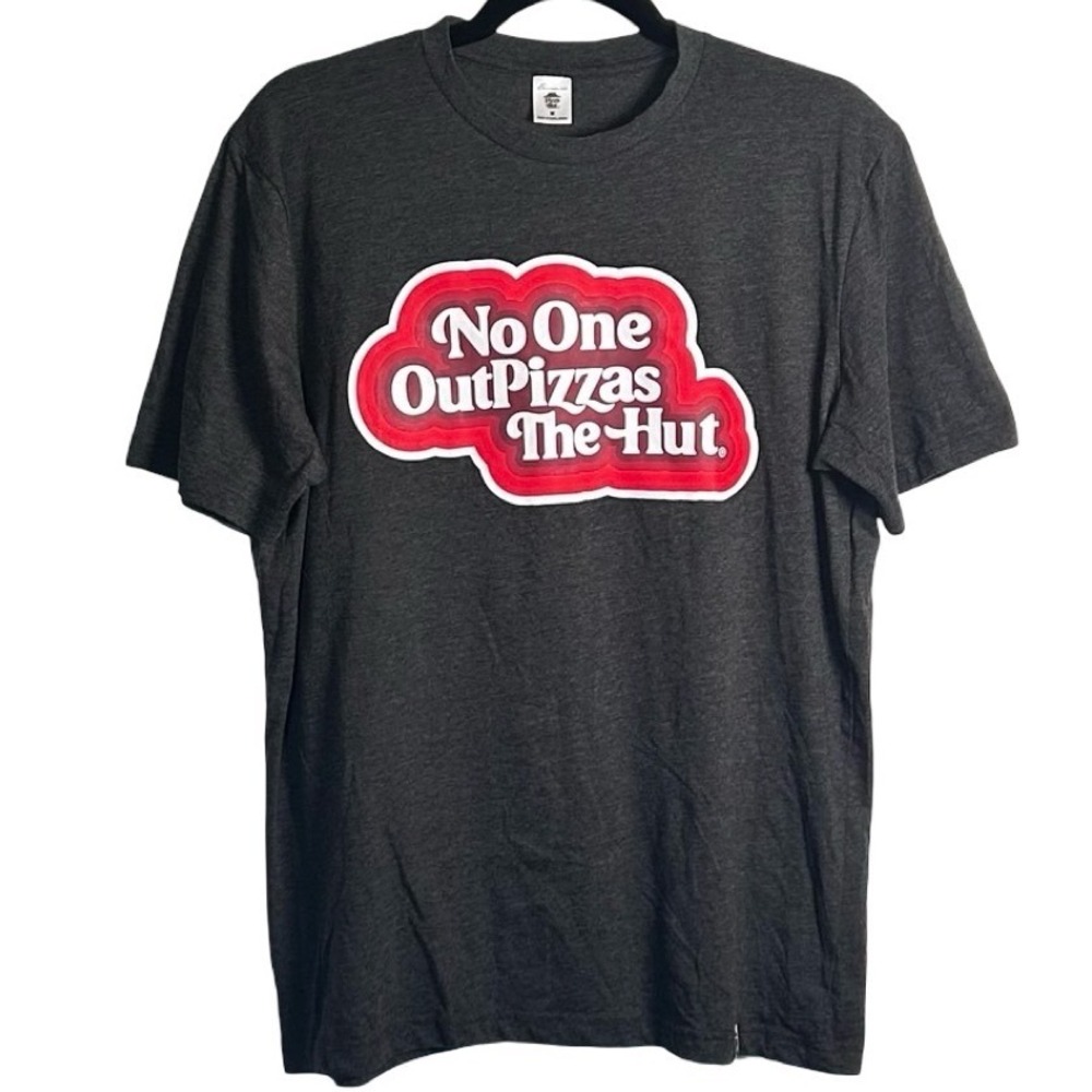 Pizza Hut No One OutPizzas The Hut Graphic T-Shirt Size Medium Crew Workwear